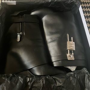 Givenchy Shark boot 40.5 EUC worn once. Comes in original box with dust bags